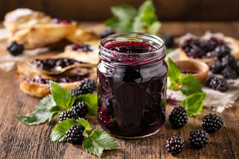 Confiture de mûres sans pépin.jpg