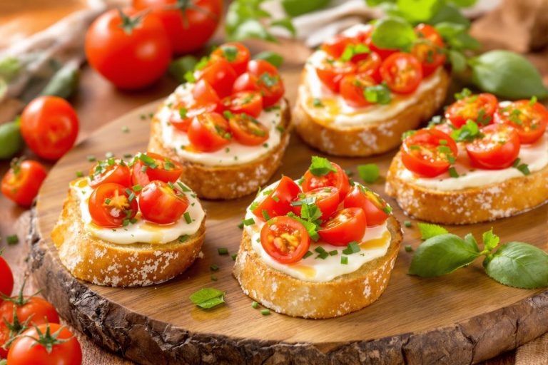 Une bruschetta pleine de fraîcheur à préparer en 5 minutes, sans allumer le four.jpg
